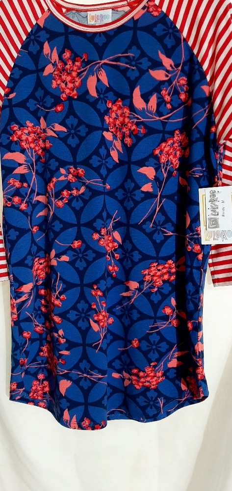 Lularoe size medium floral print shirt NWT